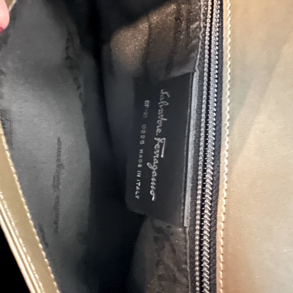 Salvatore Ferragamo Canvas Navy Green Handbag Authentic - Picture 13 of 15